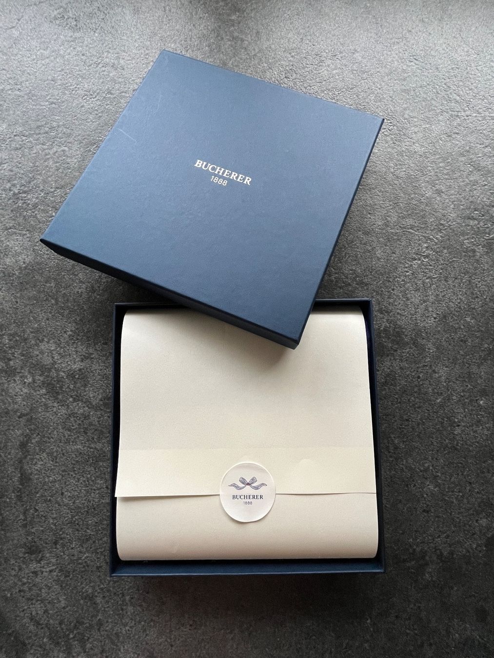 Set di tavolo e panche: BUCHERER Weihnachtsgeschenkbox, Tischset – Nuovo e nell'imballaggio originale da Kilchberg ZH venduto da Simple.Life 2