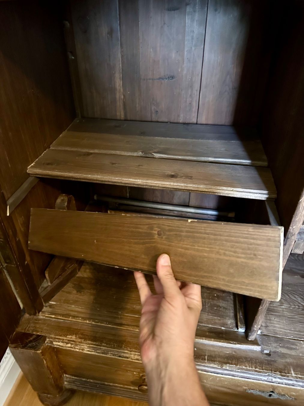 Schränke: ANTIKER SCHRANK AB 1.-!!! – Gebraucht aus Zürich von NIKI777 4