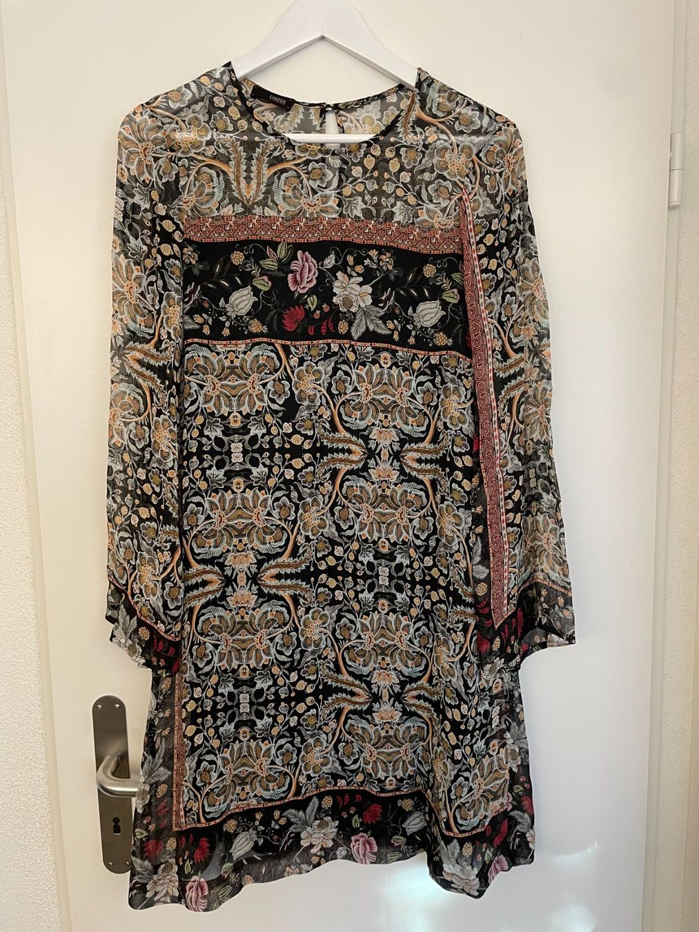 Vestiti: Cinque Kleid Gr. 36 aus Viskose/Chiffon – Usato da Ehrendingen venduto da Bretzelchen 3