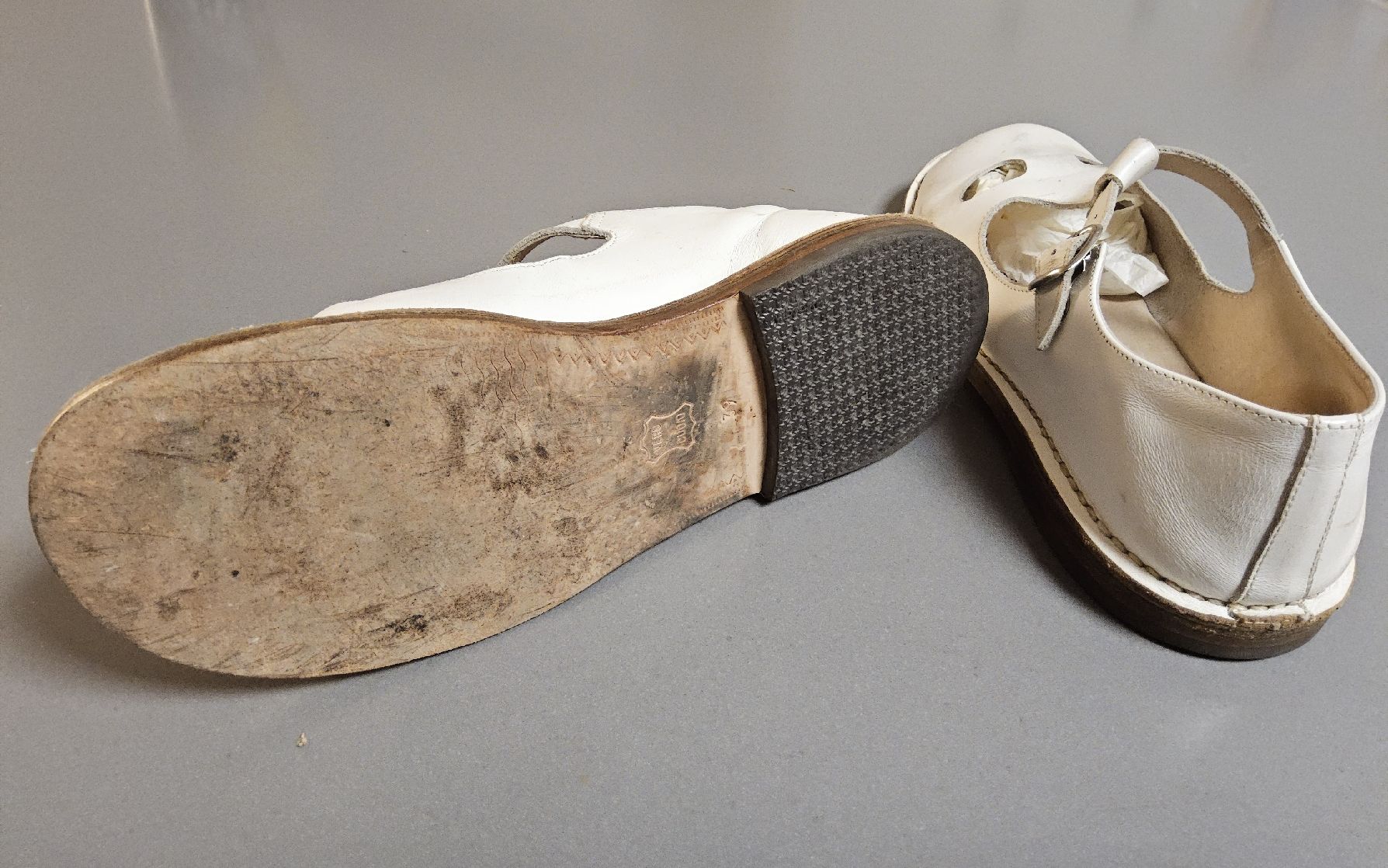 Scarpe da donna: Scarpe Pèpè 39 – Usato da Savosa venduto da Vaschinala 1