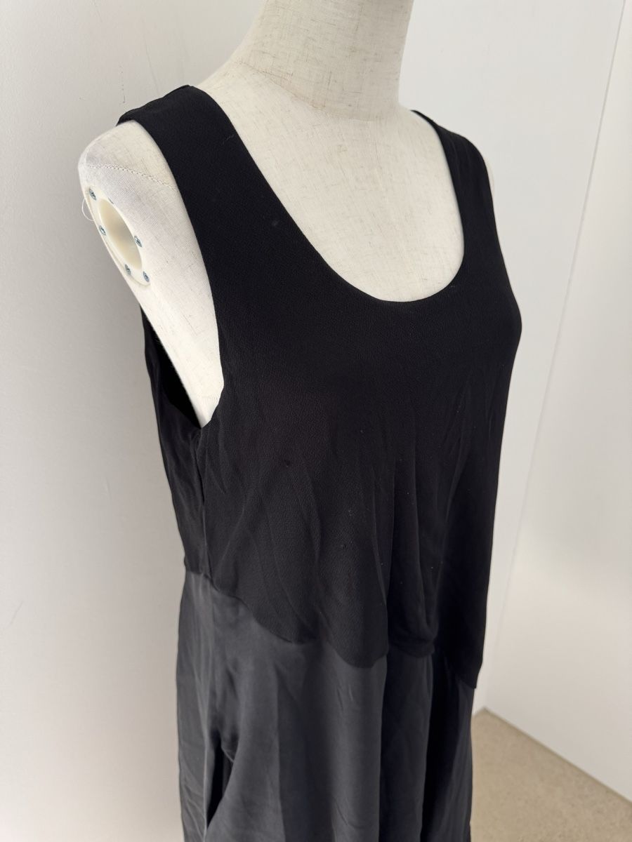 Sportmax Kleider: Sportmax Seide Midi Kleid – Gebraucht aus Zürich von di_archive 1