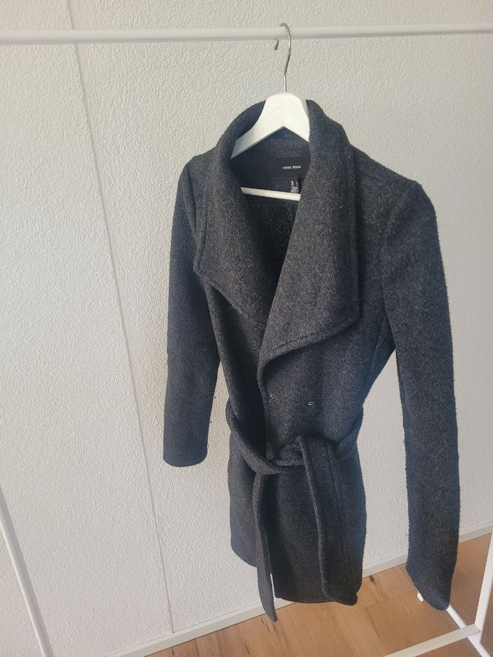 Vero Moda Cappotti: Mantel – Nuovo (secondo la descrizione) da Neu St. Johann venduto da cim_vv6n
