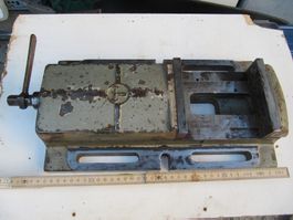 grosser Maschinen Schraubstock