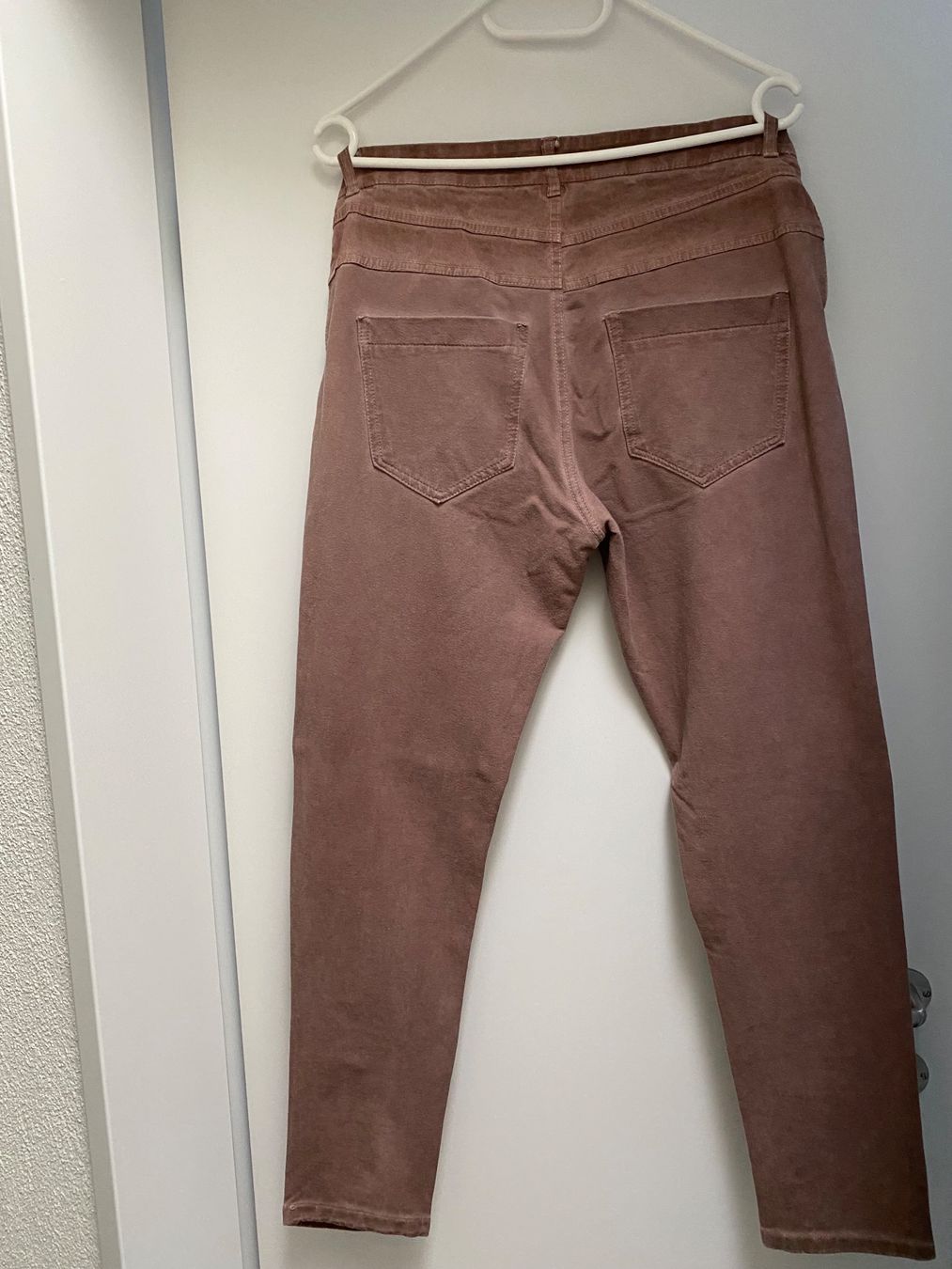Pantaloni: Damenhose NEU – Nuovo (secondo la descrizione) da Affoltern am Albis venduto da may_9gdz 1