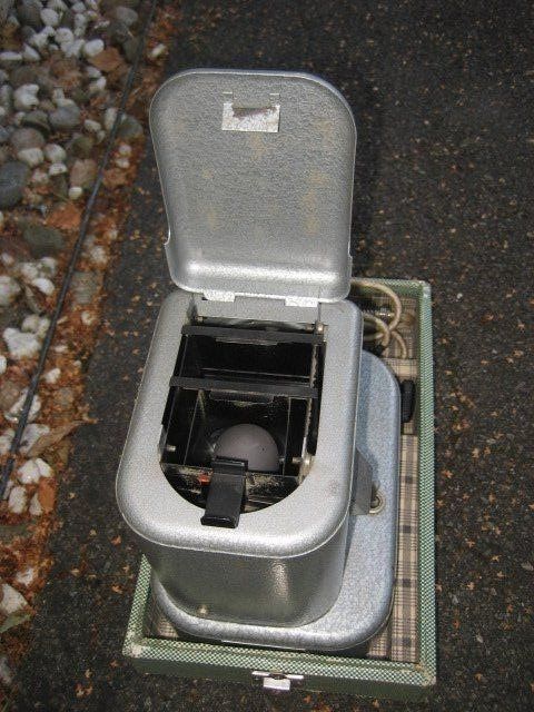 Home Cinema: Diaprojektor antik – Usato da Winterthur venduto da Lunaticalpha1 2