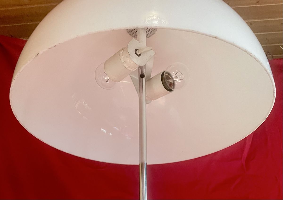 Lampade: Lampadaire champignon, année 70 – Usato da Prez vers Siviriez venduto da Mistinguette 5