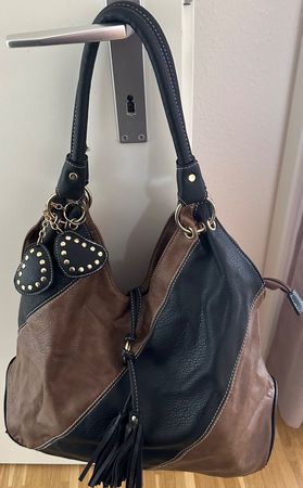 Sac à main d'hiver en cuir synthétique - Très bon état!