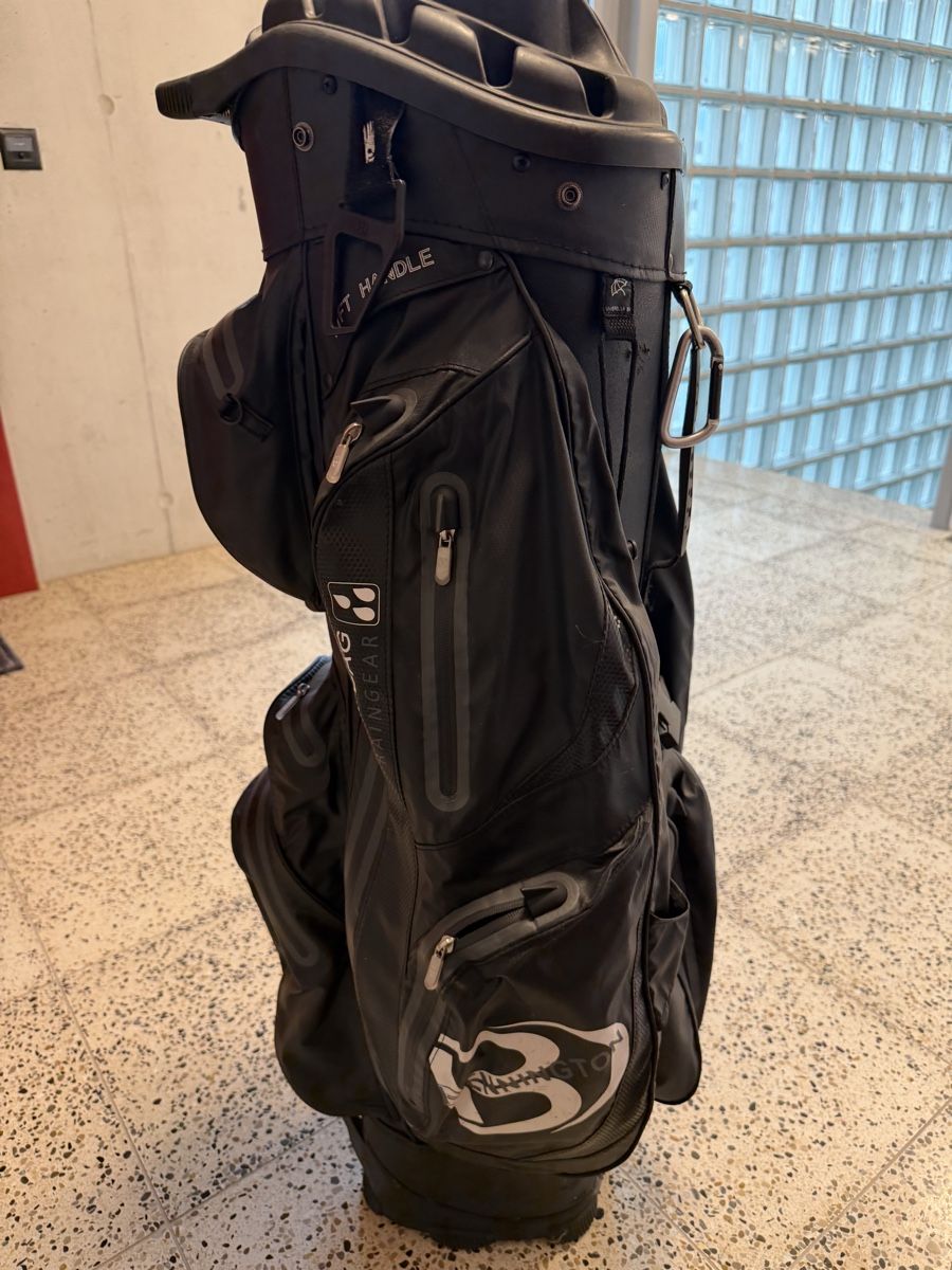 Borse: Bennington Golfbag Dry Bag schwarz – Usato da Niederwangen BE venduto da Luxury.Second.Life 2