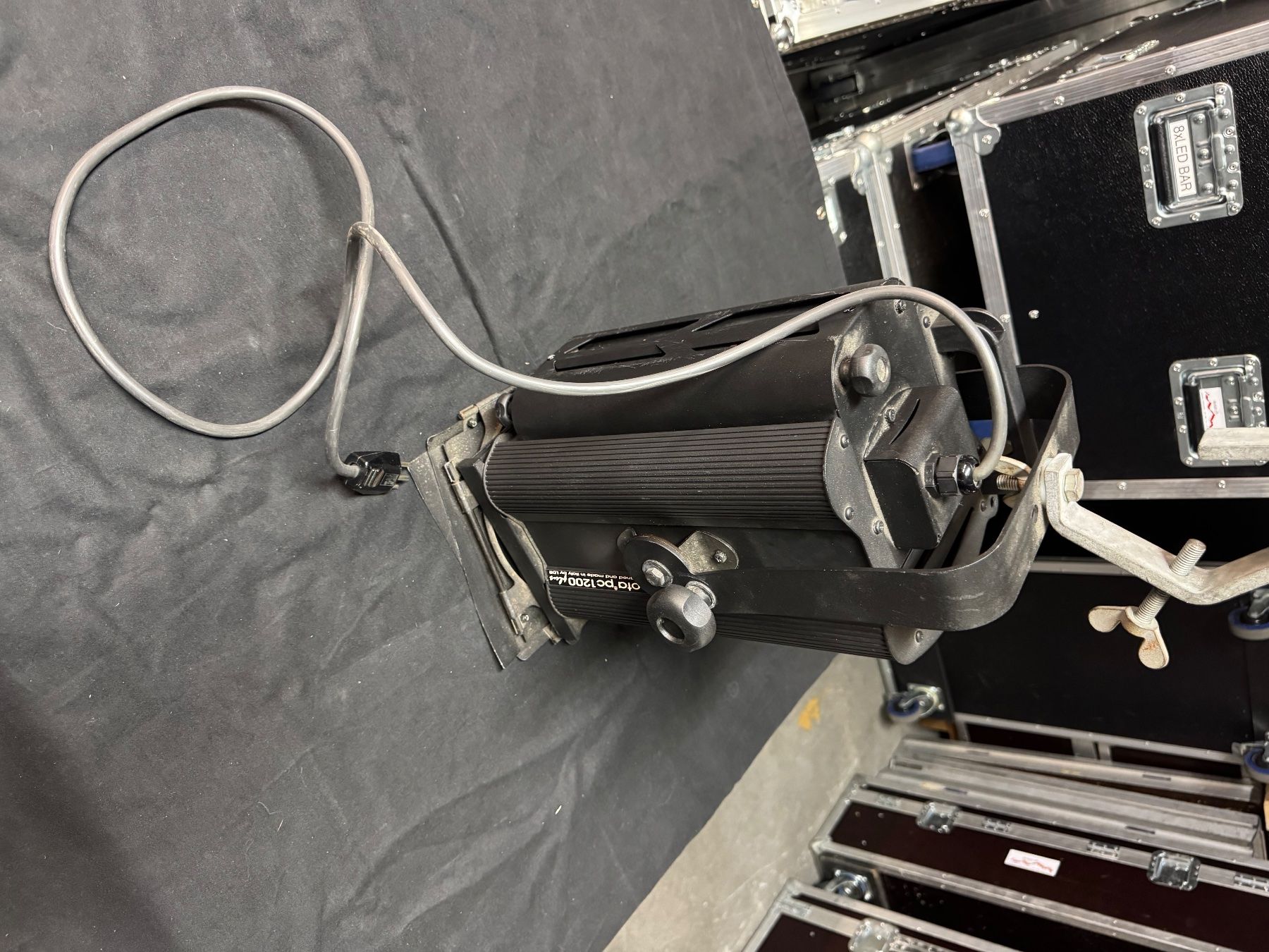 Lampen: Lichttechnik nota pc1200plus Theaterbühne Profi Licht – Gebraucht aus Oberdorf NW von AndotechnicsGmbH 2