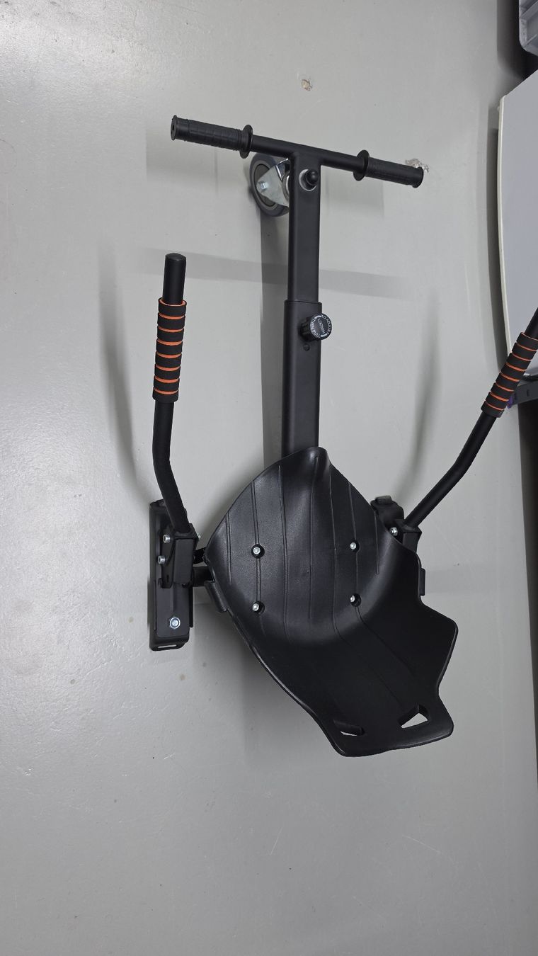 Hoverboard: Hoverboard Sitz – Usato da Riniken venduto da Chopy 1