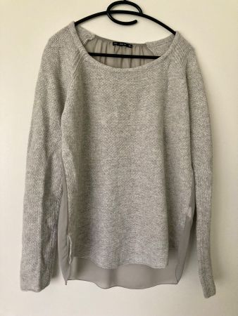 Zara Damen Pullover hellgrau Gr. L
