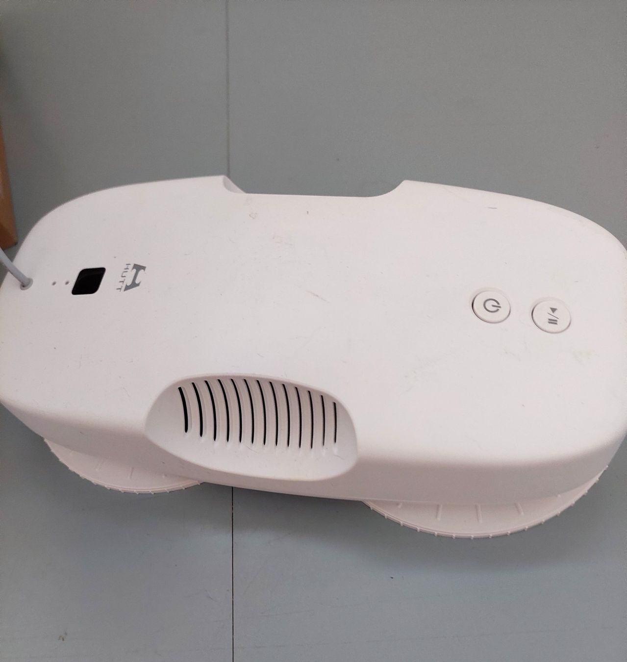 Altro per la casa: Festerroboter – Nuovo (secondo la descrizione) da Sachseln venduto da Blauseidina