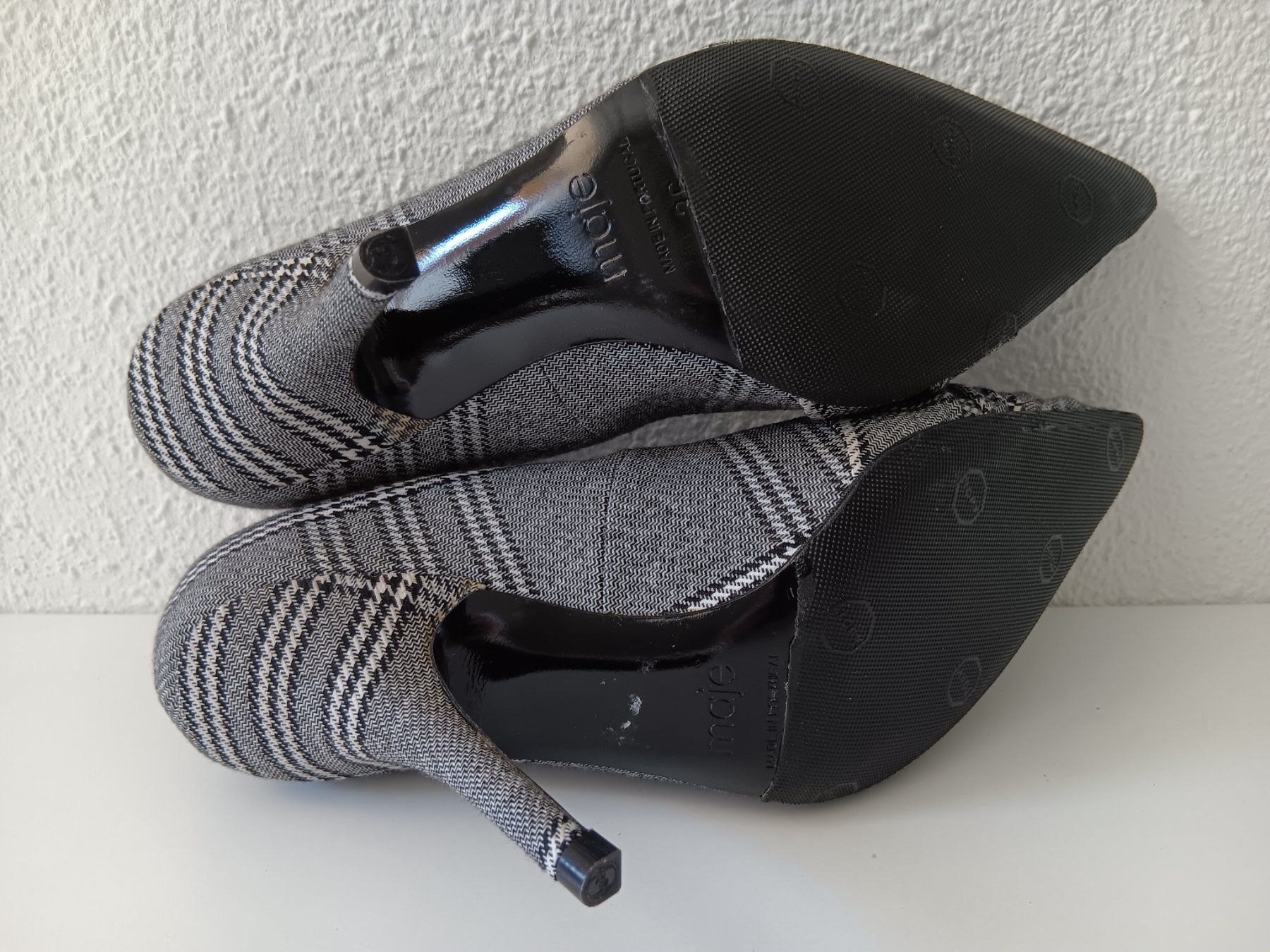 Maje Damenschuhe: MAJE Chaussures / Schuhe pointure / Nummer 36 – Gebraucht aus Cossonay-ville von Super-Price-Quality 7
