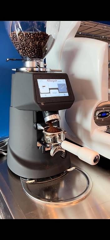 Macchine per caffè & Macchine per espresso: Machine à café professionnelle IZZO – Usato da Saxon venduto da ven_2gxj 1