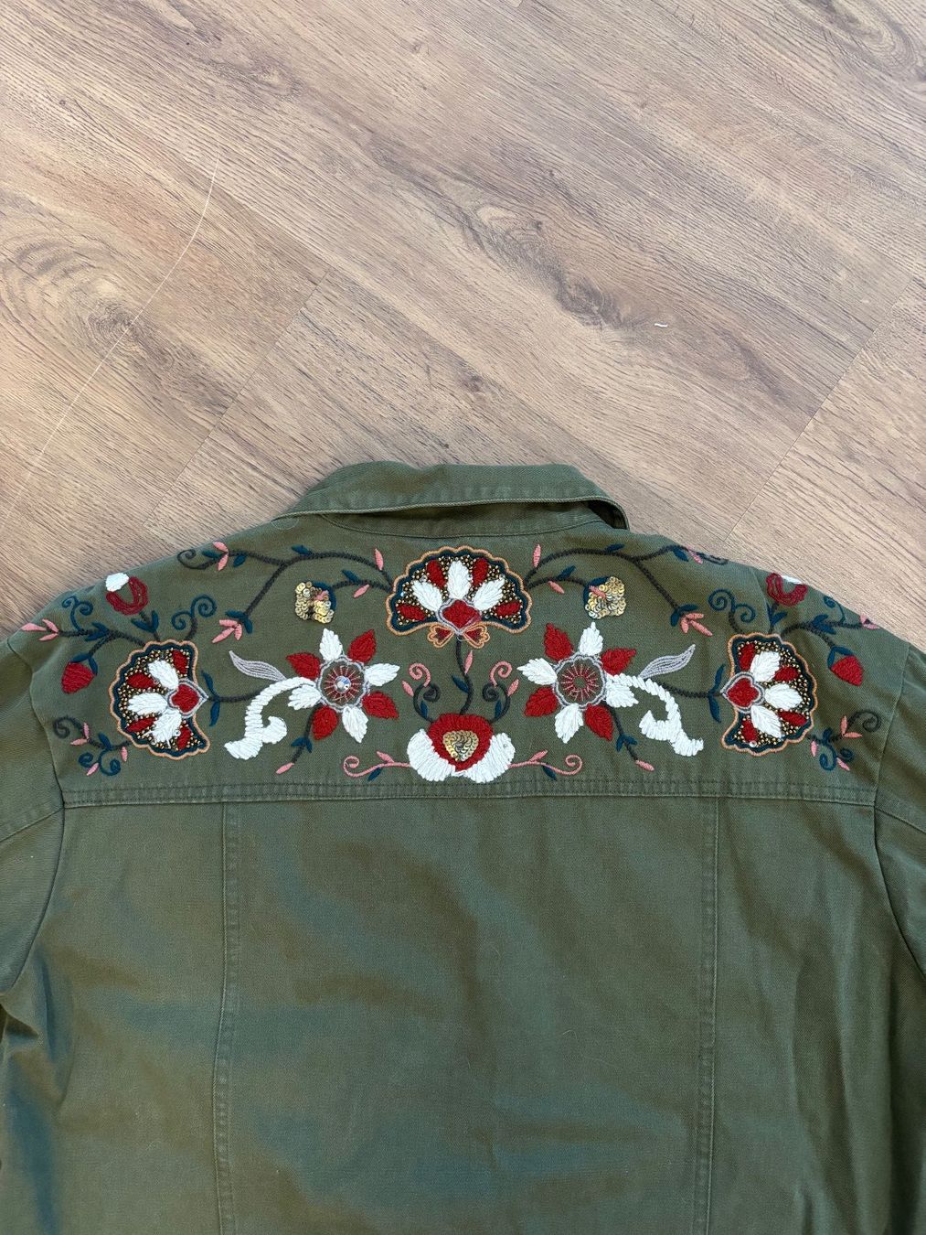 Pull&Bear Giacche: coole Jacke Pull & Bear - Blumenstickerei - Gr. S/M – Nuovo (secondo la descrizione) da Brügg BE venduto da doppelsalchow 3