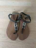 Sandale by Guess Damen dunkelgrün Grösse 39 guter Zustand