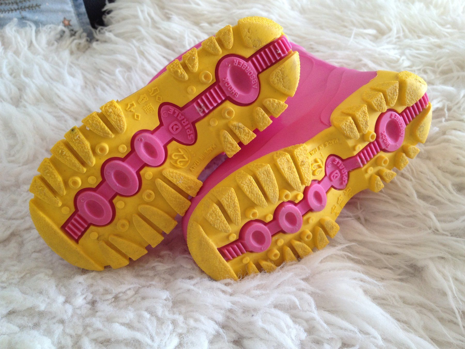 Scarpe per ragazze: Gummistiefel, Gr. 22 – Usato da Gossau ZH venduto da Roli1 2