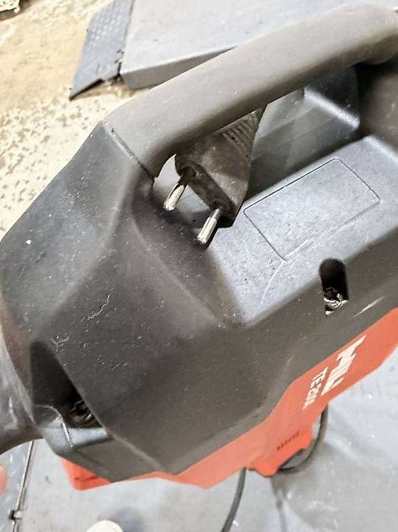 Tutte le macchine: Hilti TE 2000 AVR – Nuovo (secondo la descrizione) da Wettingen venduto da emi_zh72 2