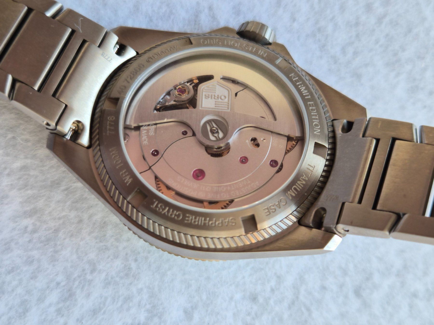 Oris Uhren: Oris ProPilot X Kermit Edition – Neu und originalverpackt aus Chabrey von Horology 7