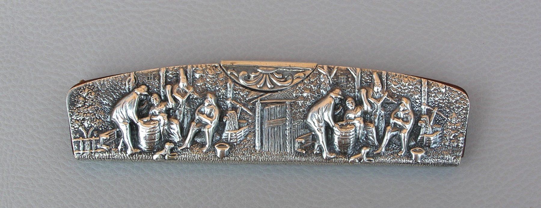 Sonstige Haarpflege: ALTER HAARKAMM MIT ETUI DÄNEMARK – Gebraucht aus Grenchen von Antique-hunter