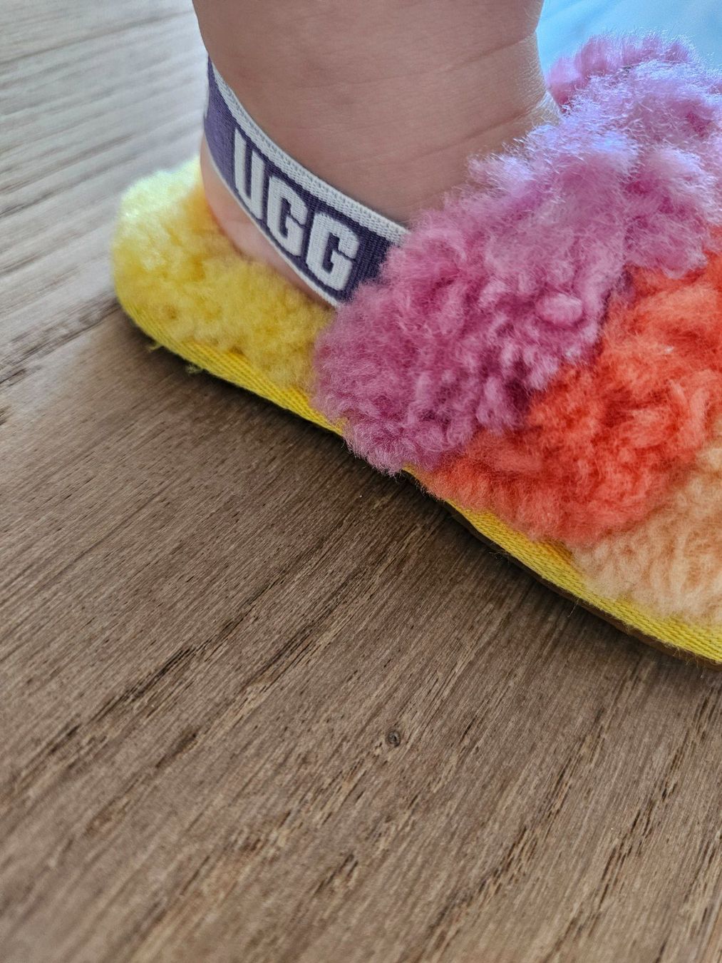 Ugg Schuhe für Jungen: UGG Plüschsandalen – Gebraucht aus Cham von gr80 5