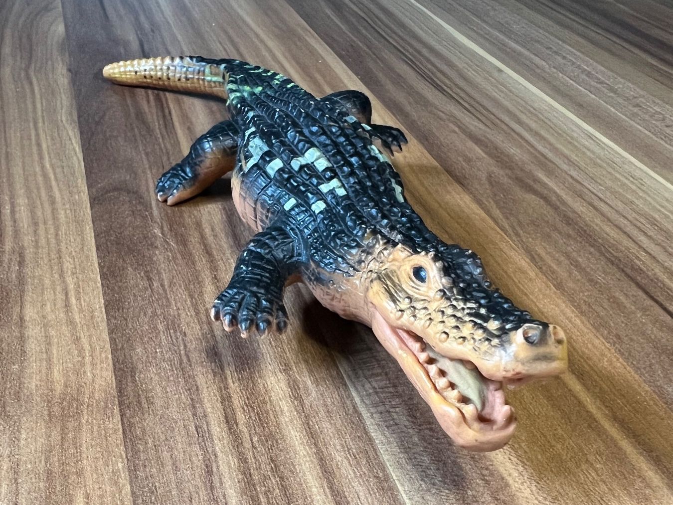 Giocattoli: CROCODILE SPIELFIGURE – Usato da chiasso venduto da Wulli