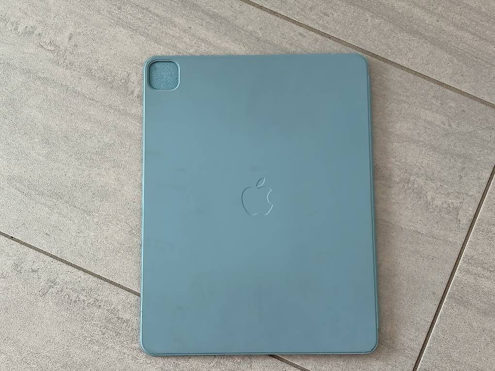 Covers & Borse: Apple Original IPad Pro Cover / Hülle  – Usato da Rümlang venduto da ChKoeln81 1