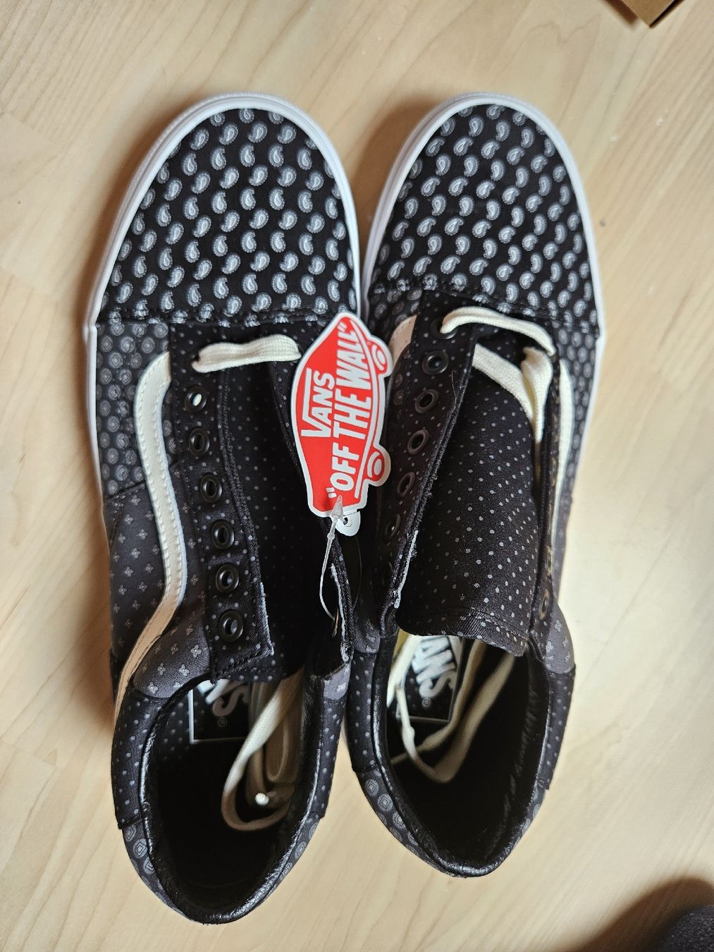 Vans Scarpe da uomo: chaussures vans Old Skool neuves – Nuovo e nell'imballaggio originale da Onnens FR venduto da YNM90 3
