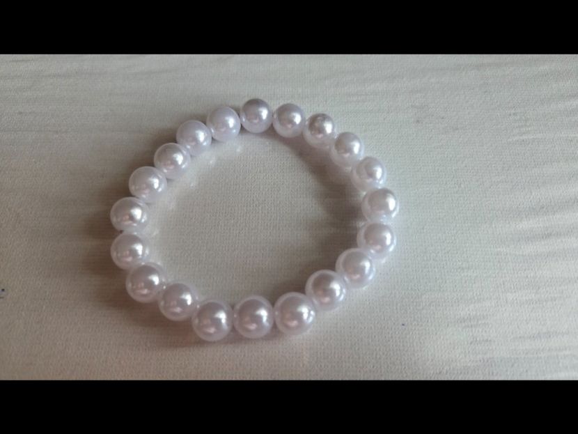 Armbänder & -reifen: Schlichtes Perlenarmband, zeitlos elegant Modeschmuck – Neu (gemäss Beschreibung) aus Weggis von Leeclipse 1