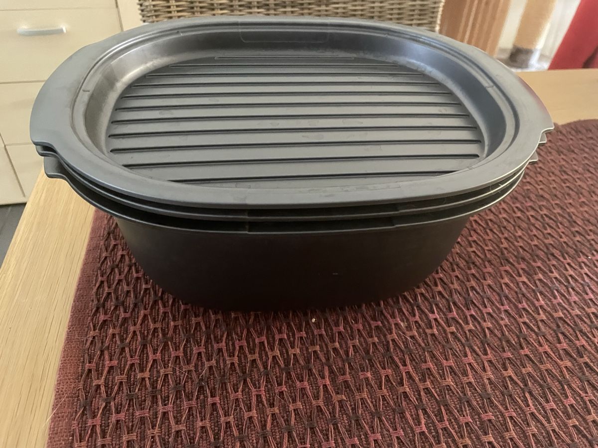 Tupperware Behälter & Ähnliches: Tupperware gebraucht – Gebraucht aus Aarau Rohr von keedom 2