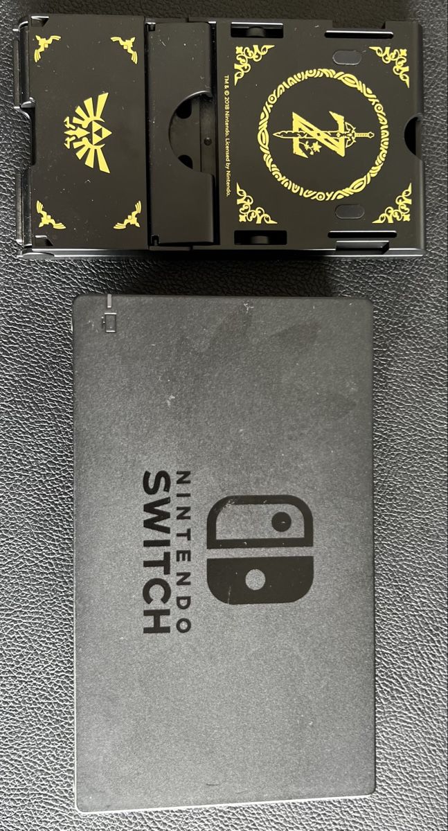 Nintendo Konsolen: Nintendo Switch Konsole Komplettpaket - Top Zustand - – Gebraucht aus Dällikon von Marcel.Niebling 2