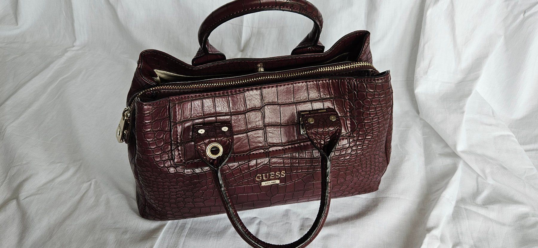 Guess Taschen für Damen: Damentasche Guess – Gebraucht aus Eschenbach LU von urabamba 9