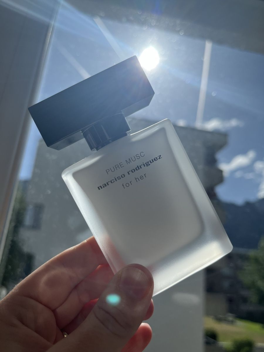 Narciso Rodriguez Parfums & Eau de Toilette: Narciso rodriguez for her PURE MUSC 30 ml – Neuf (Voir description) à Igis par dai_sj7b 1