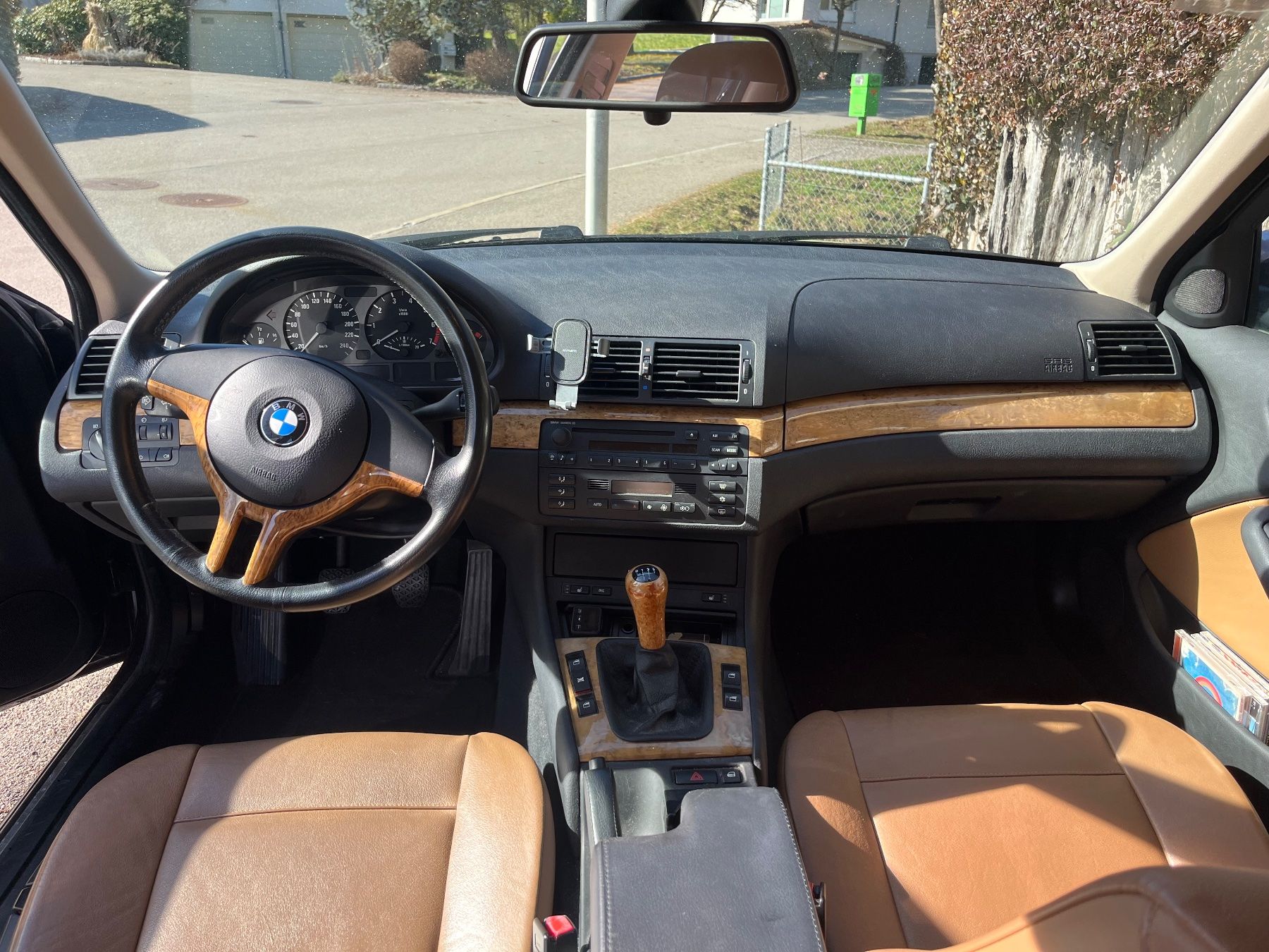 BMW Automobili: BMW 325i (Limousine) – Usato da Gossau SG venduto da Marc_k4 6