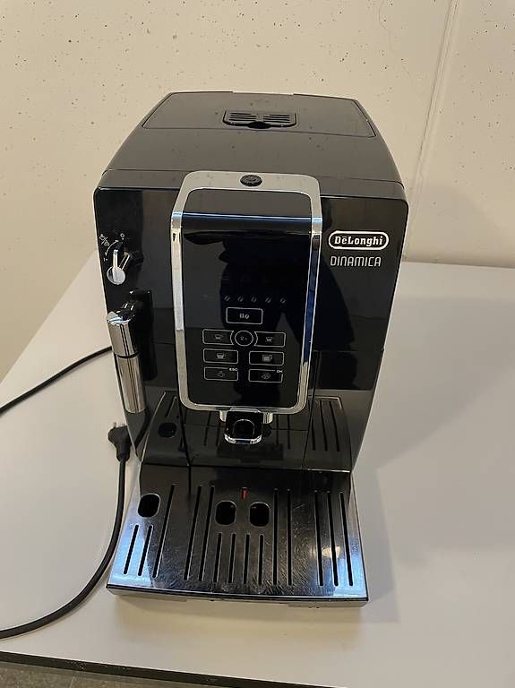 Macchine per caffè & Macchine per espresso: Kaffeemaschine DeLongi  – Usato da Herrliberg venduto da svagi 1