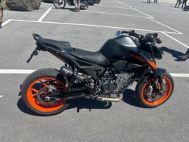 KTM Duke 790