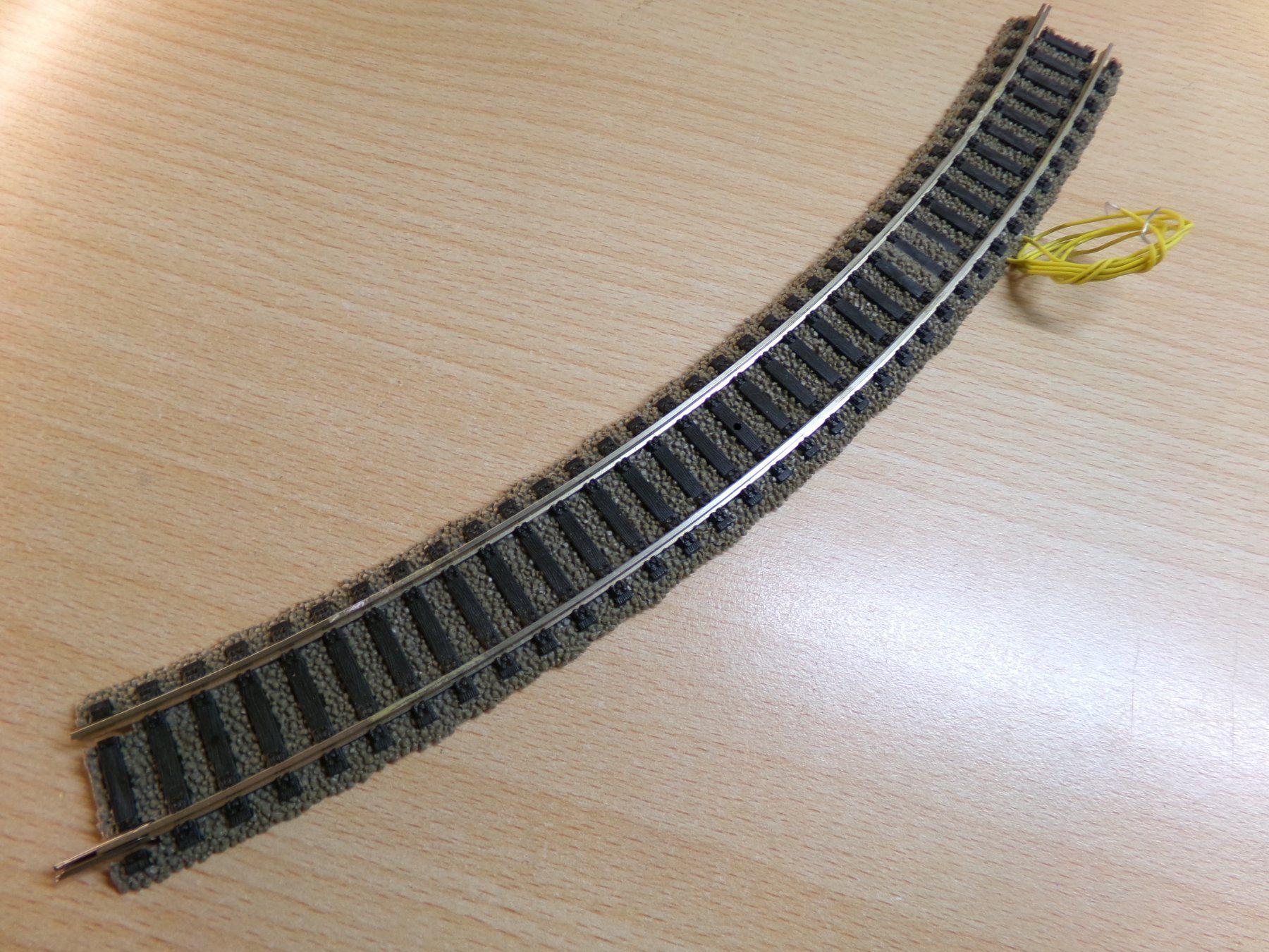 Fleischmann Modellini di ferrovie: Fleischmann H0 Profigleis Anschlussgleis 6125 – Usato da Hombrechtikon venduto da Se9