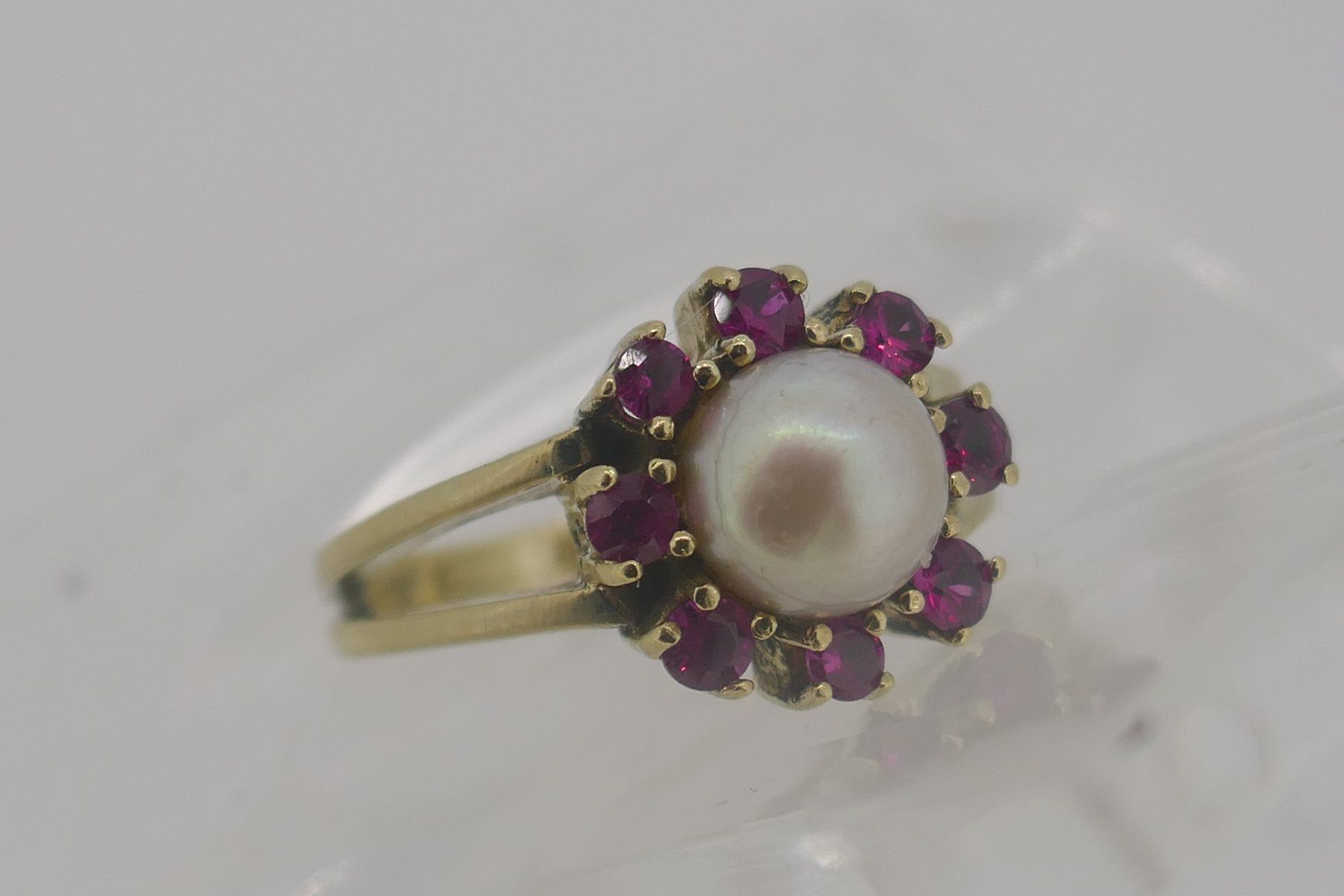 Anelli: Schöner Perlen Ring mit Rubine Ringgr. 53 14 Karat – Usato da Schaffhausen venduto da swisswatches-andmore 5