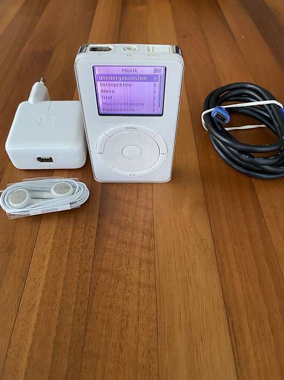 Lettore multimediale portatile: iPod Classic 1.Generation – Usato da Winterthur venduto da frenki10 2