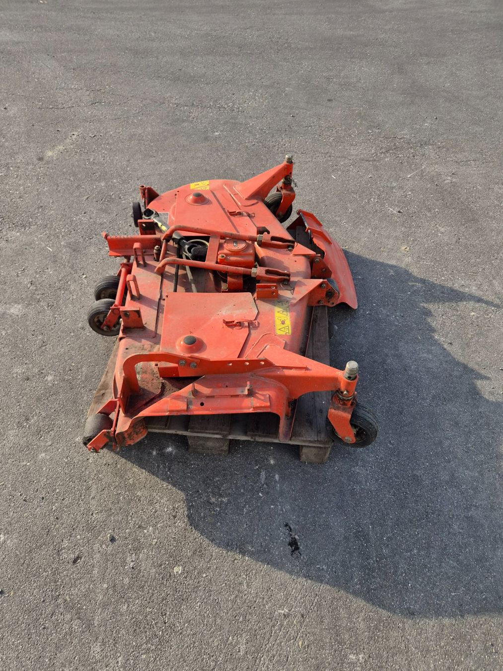 Kubota Toutes les machines: Kubota Mähwerk – D'occasion à Wikon par Goepfzuercher 2