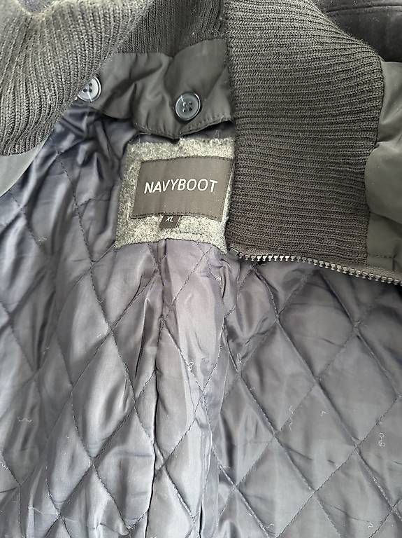Giacche: Herren Winterjacke NAVYBOOT  – Usato da Arth venduto da Hannymoon68