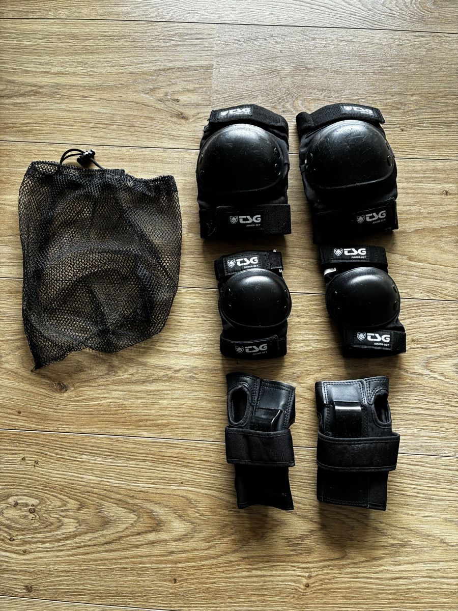 Protezioni & Imbottiture: Set de protections  – Usato da Cressier NE venduto da Nitwix