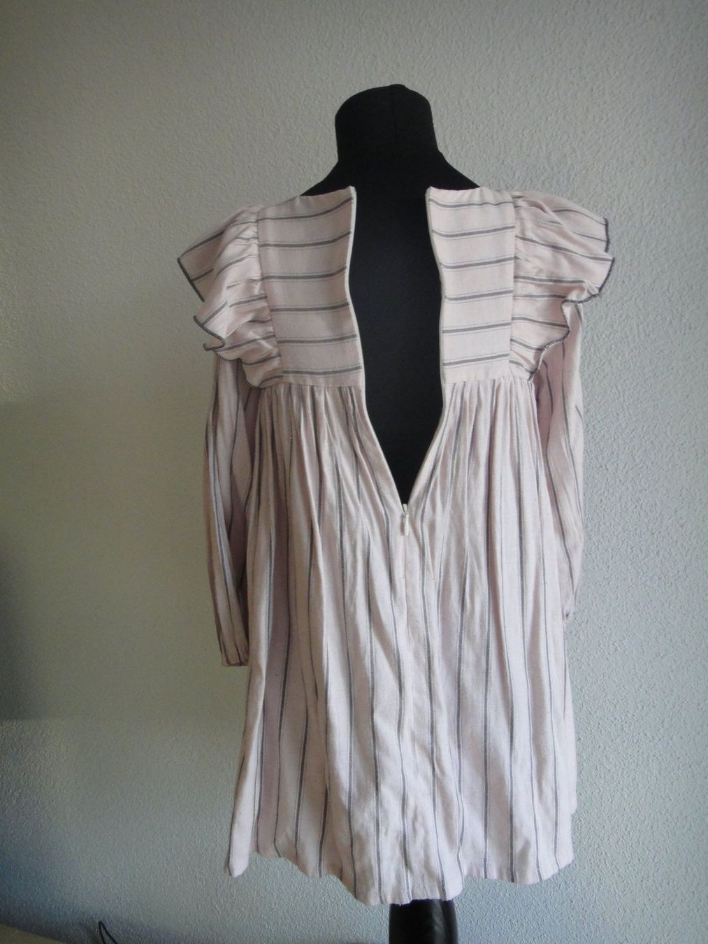 Vestiti & Gonne: Festliches Kleid Mädchen 122 – Usato da Winterthur venduto da LemonTree5 2