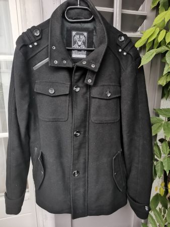 Winterjacke/schwarz/m. Innenfutter + div. Taschen/ Gr.L-XL