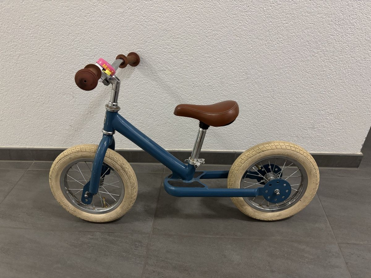 Veicoli per bambini: Trybike blau ab 1.- – Usato da Kallnach venduto da Chaesi89 2