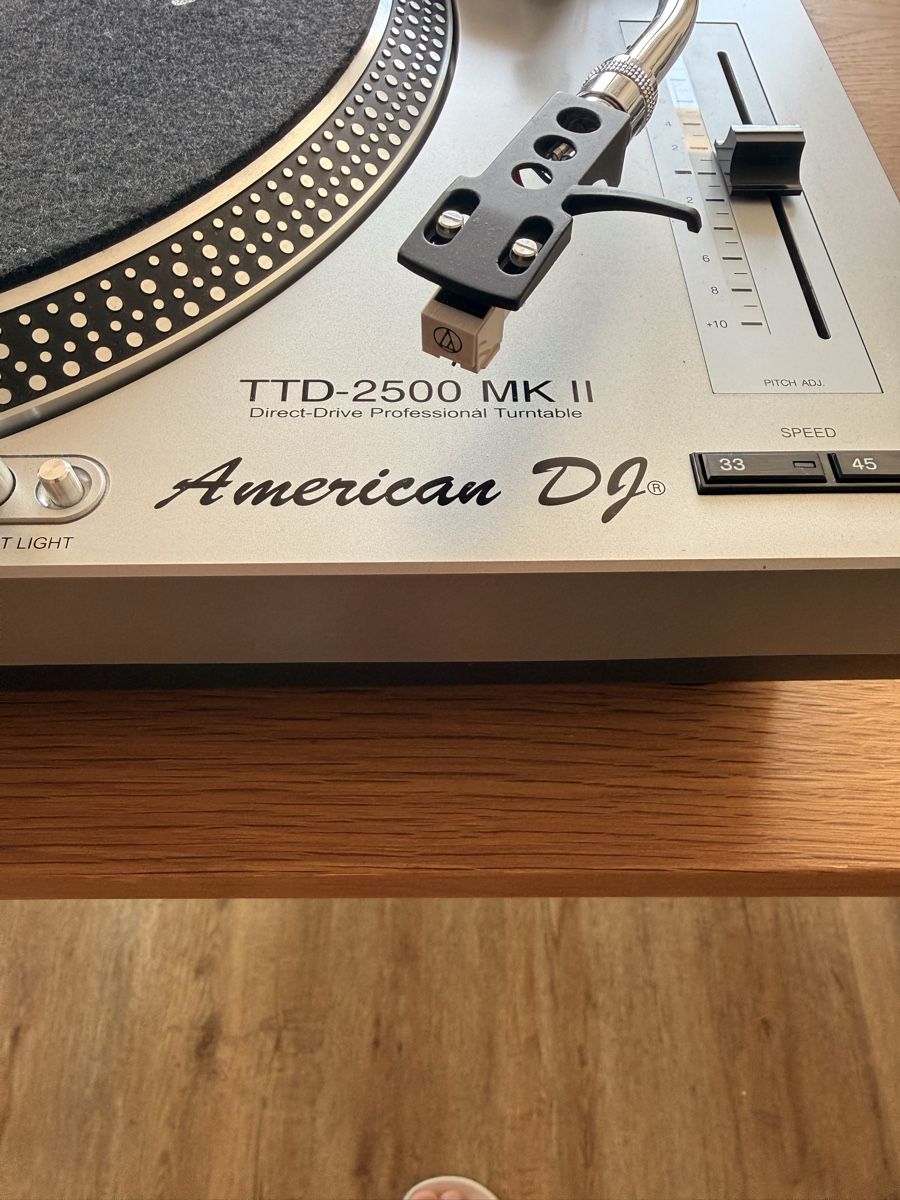 Tourne-disques: American DJ TTD-2500 MK II Plattenspieler – D'occasion à Belp par Florioalex 1