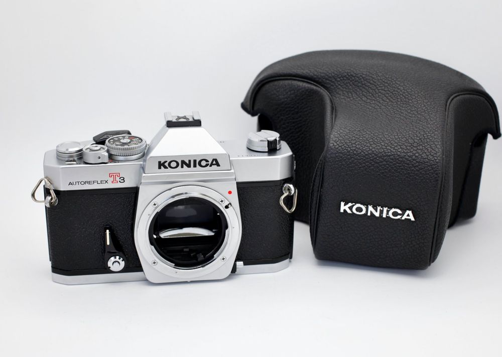 Konica Autoreflex T3 Vintage-Body mit Case top schön! 1