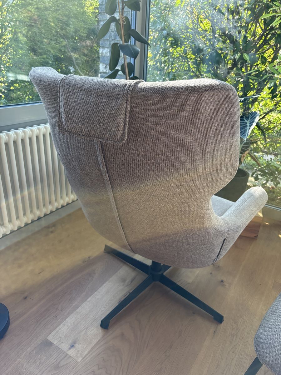 Poltrone: Sessel und Hocker – Nuovo (secondo la descrizione) da Buchs AG venduto da sabrinaryser 1