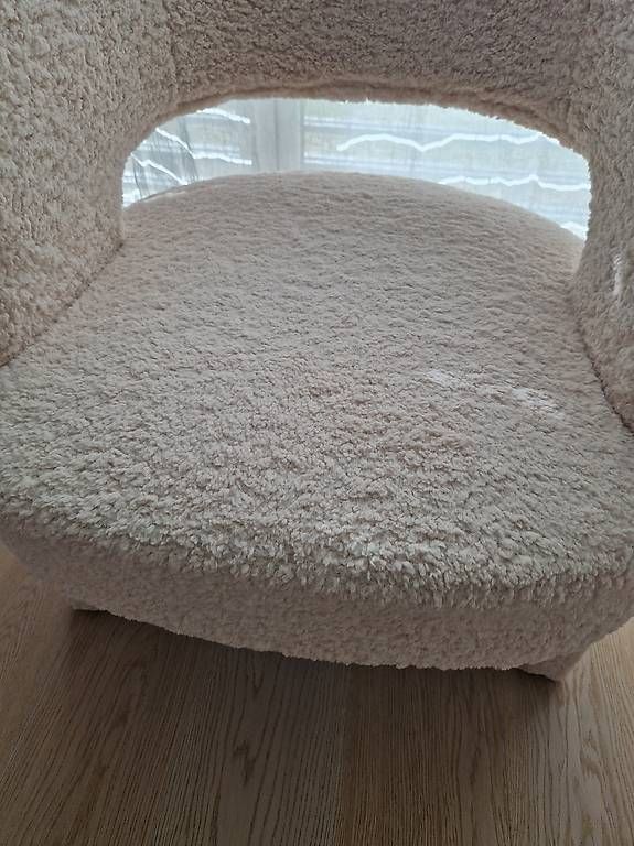 Poltrone: Teddy-/Bouclé-Sessel – Nuovo e nell'imballaggio originale da Wohlen AG venduto da nicolo08