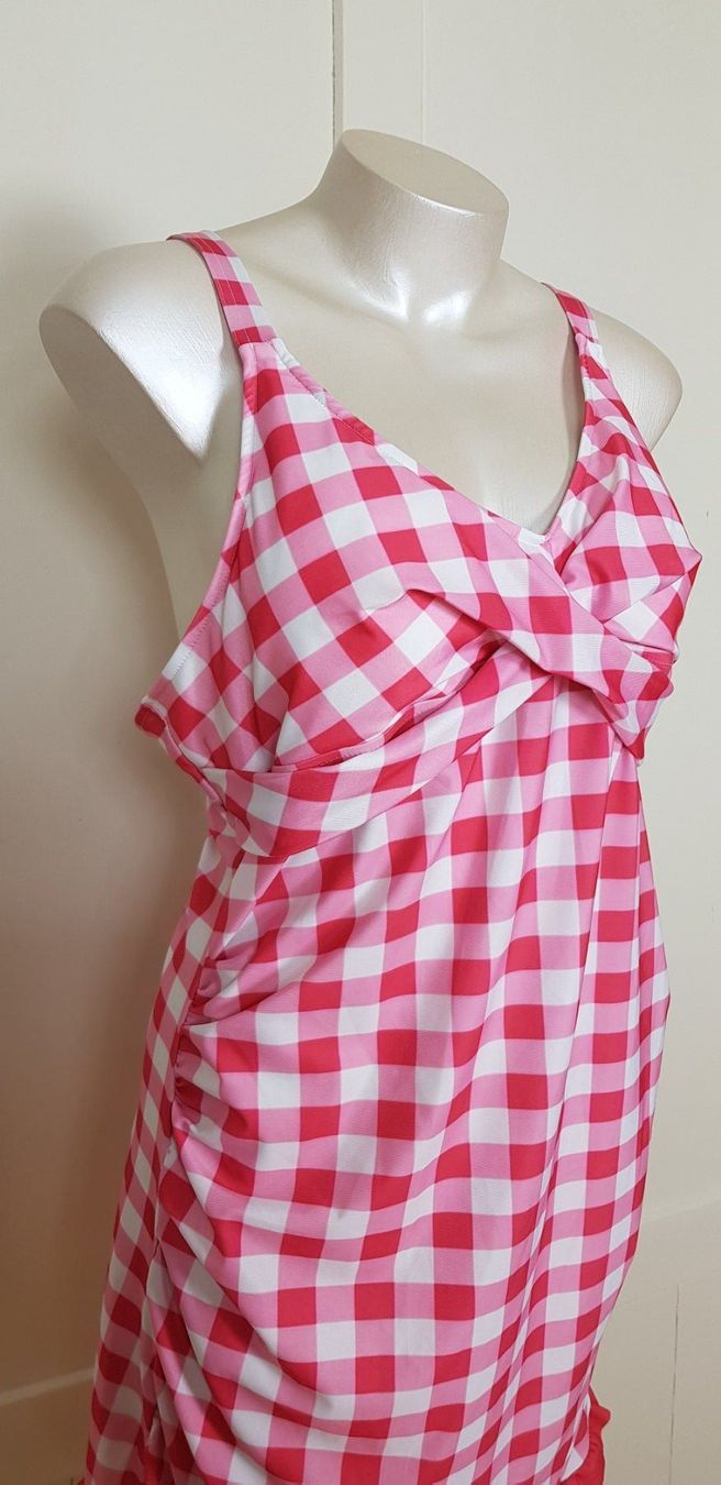 Badekleider & Bikinis: Badekeid, Tankini, NEU, Gr. 50 52 54 – Neu und originalverpackt aus Uster von Astral 2
